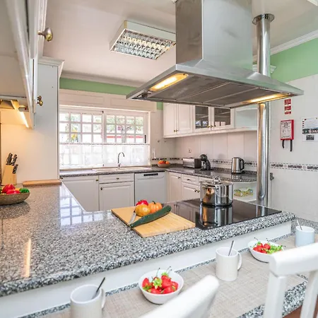 Villa Casa Pink Flamingo Spacious Town Centre Tavira