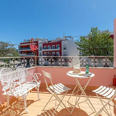 Villa Casa Pink Flamingo Spacious Town Centre *