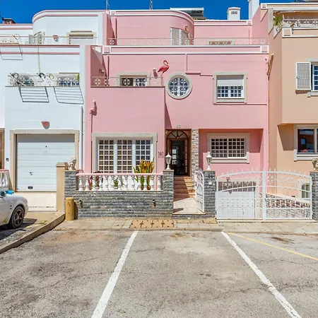 Casa Pink Flamingo Spacious Town Centre * Tavira