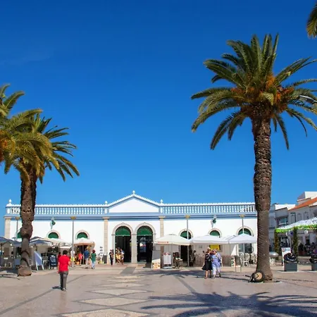 Casa Pink Flamingo Spacious Town Centre Villa Tavira