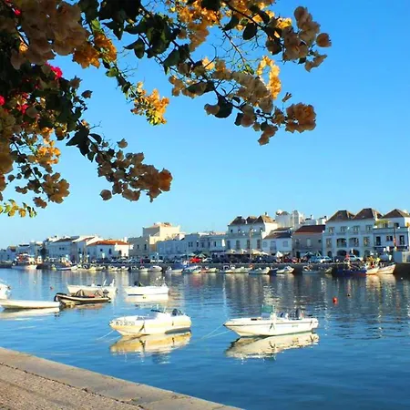 Casa Pink Flamingo Spacious Town Centre Villa Tavira