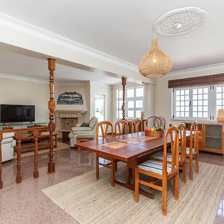 Casa Pink Flamingo Spacious Town Centre Tavira