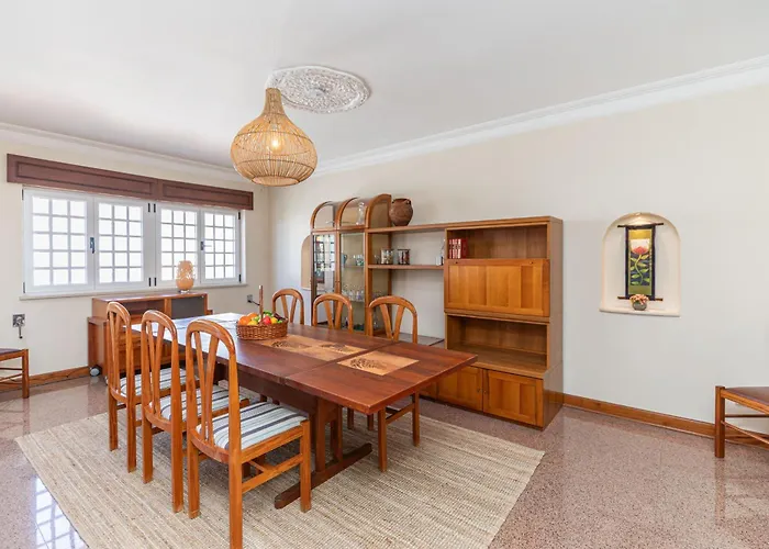 Casa Pink Flamingo Spacious Town Centre