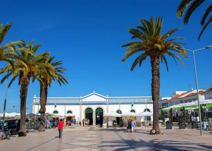 Casa Pink Flamingo Spacious Town Centre فيلة تافيرا