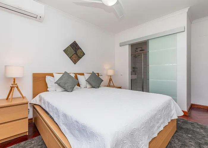 Casa Pink Flamingo Spacious Town Centre